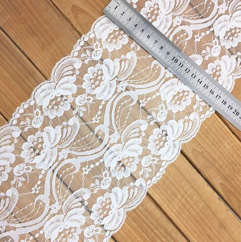 Lace Table Runner 