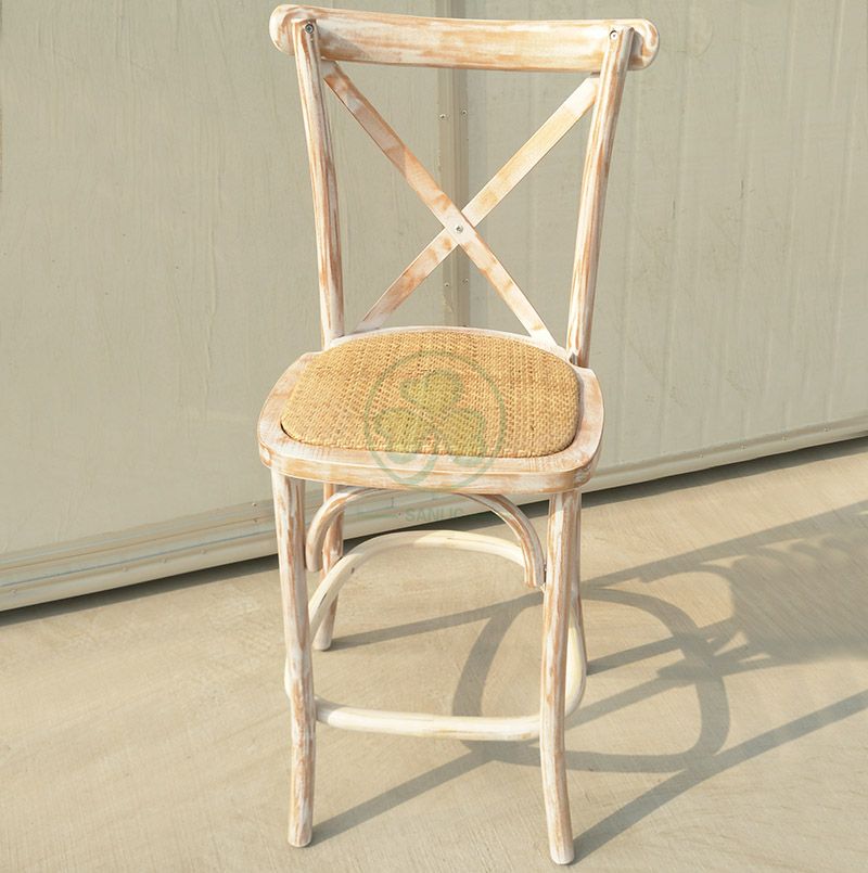 Hot Sale French Style Wooden Bistro Bar Stool with Rattan Seat for Cafes, Social Events, Parties or Home SL-W1916FBBS