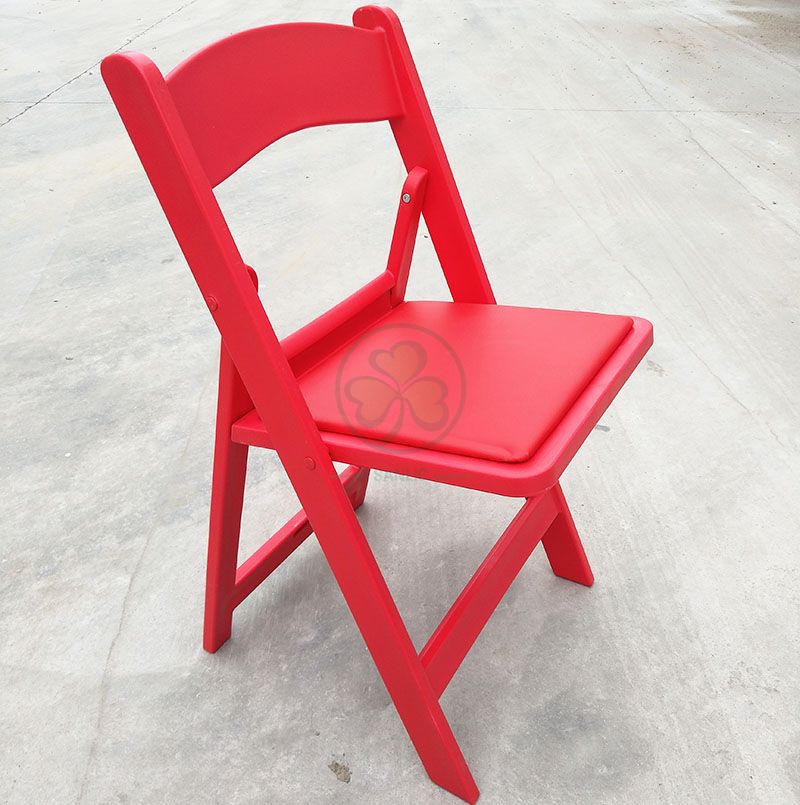 Bespoke Red Resin Folding Chair for Outdoor or Indoor Weddings and Events SL-R2002RRFC