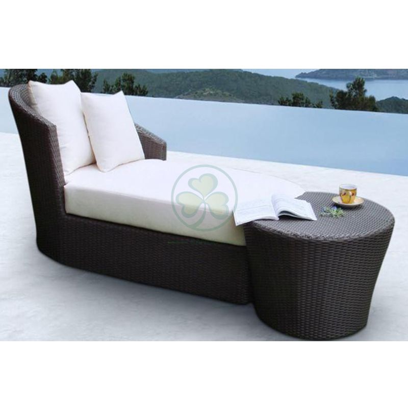 Popular Durable Outdoor Furniture Rattan Sun Lounger Sun Bed Lounger For Beach Or Hotel  SL-WR2183ORLC