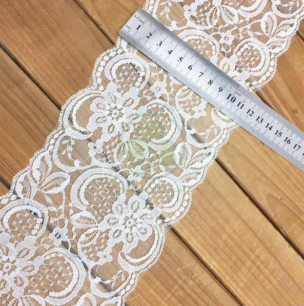 Cheap Popular Polyester Lace Table Runner for Wedding Decoration  SL-F1984PLTR