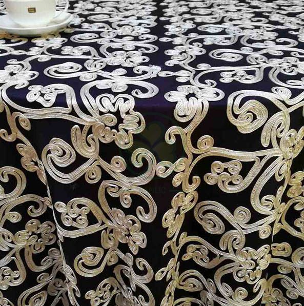 Round Feather Fancy Table Cloth for Wedding Events Xmas Decorations SL-F2031FFTC