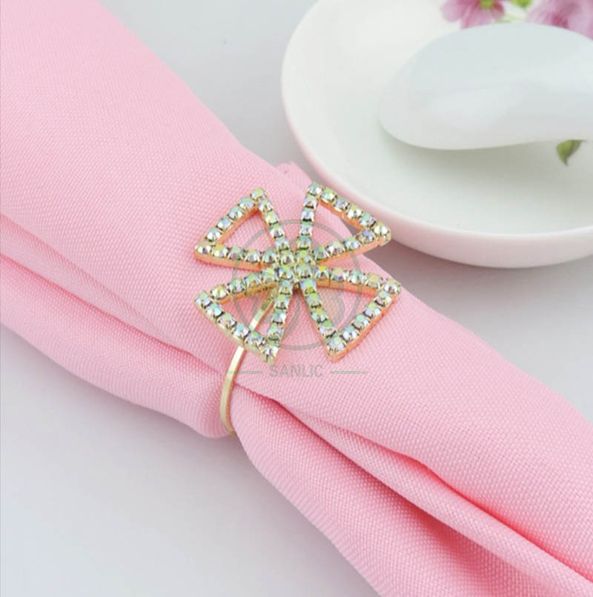 New Christmas Wreath Napkin Rings Christmas Napkin Holder Rings for Christmas Holiday Party Dinner Wedding Banquet Dinning Table Settings Decoration SL-M2064CWNR