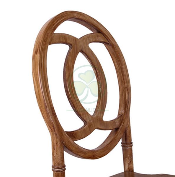 Customized Lightwood Wooden Phoenix Chair with Chanel CC-shaped back SL-W1843LWPC