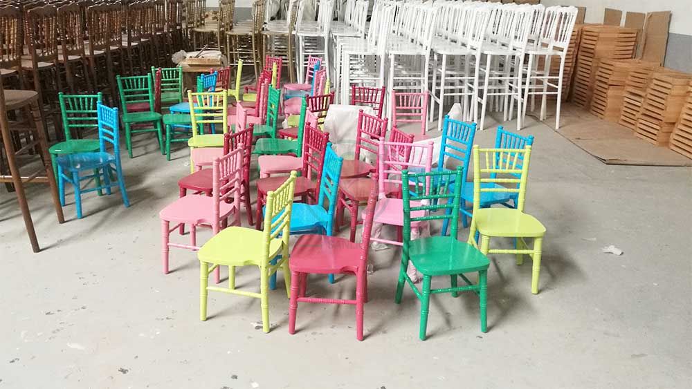 Wholesale Colorful Wooden Kids Chiavari Chair SL-W1868CWKC