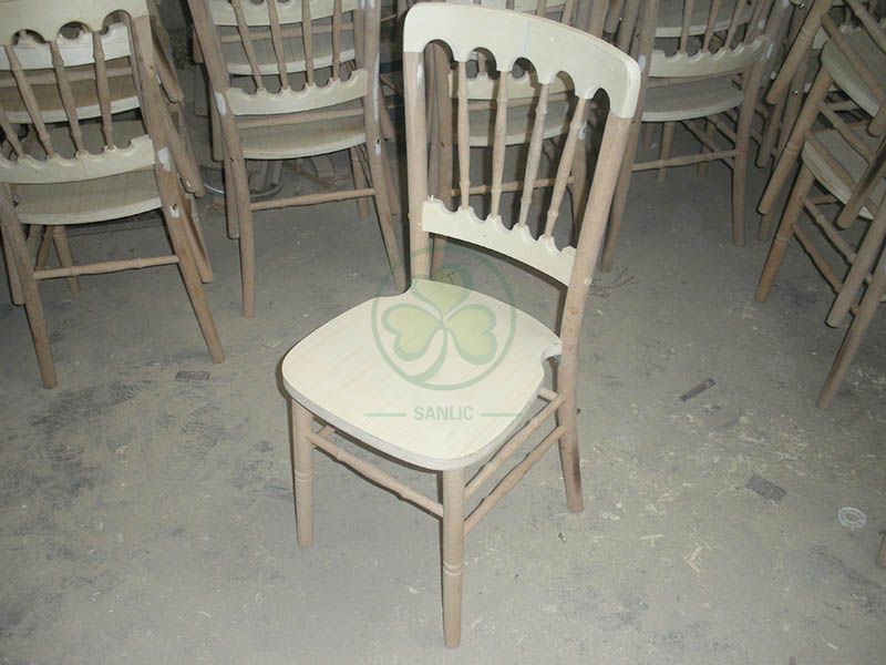 Factory Wholesale UK Style Wooden Chateau Chair for Indoor or Outdoor Weddings and Events SL-W1911WCCW