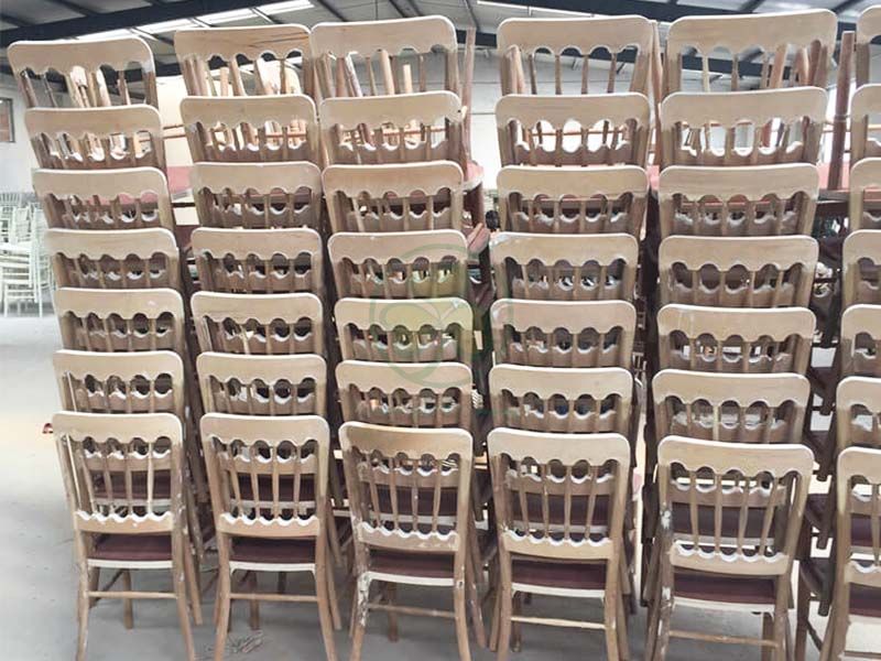 Factory Wholesale UK Style Wooden Chateau Chair for Indoor or Outdoor Weddings and Events SL-W1911WCCW