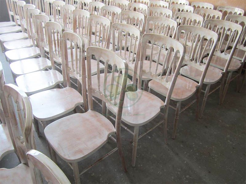 Factory Wholesale UK Style Wooden Chateau Chair for Indoor or Outdoor Weddings and Events SL-W1911WCCW