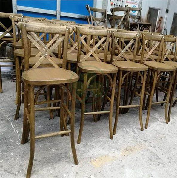 Factory Wholesale Wooden Crossback Barstools for Various Outdoor Events  SL-W1914WCBB