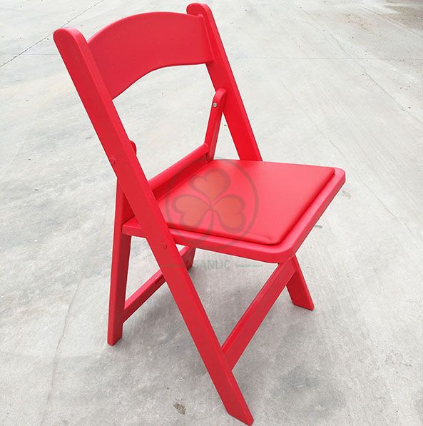 White Resin Folding Chair for Outdoor or Indoor Bride and Groom Wedding Ceremony SL-R1999WRFC