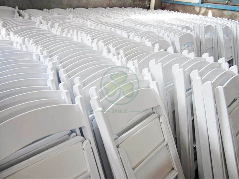 White Resin Folding Chair for Outdoor or Indoor Bride and Groom Wedding Ceremony SL-R1999WRFC