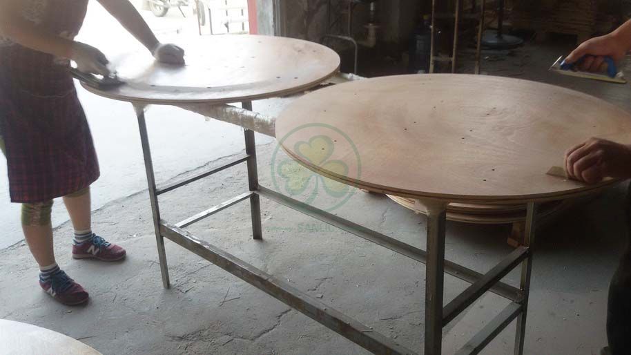 Wholesale Round Wood Folding Banquet Table for Indoor or Outdoor Events or Weddings with PVC Edge SL-T2085