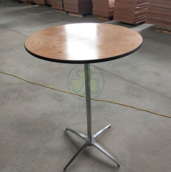 Wholesale Popular Round Wooden Bar Table for Resturant Hotel and Pubs  SL-T2089RWBT