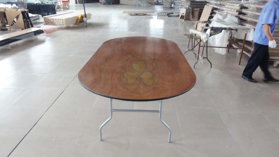 Bespoke Wood Oval Folding Dining Table for Hospitalitiy or Catering Services  SL-T2091WOFT