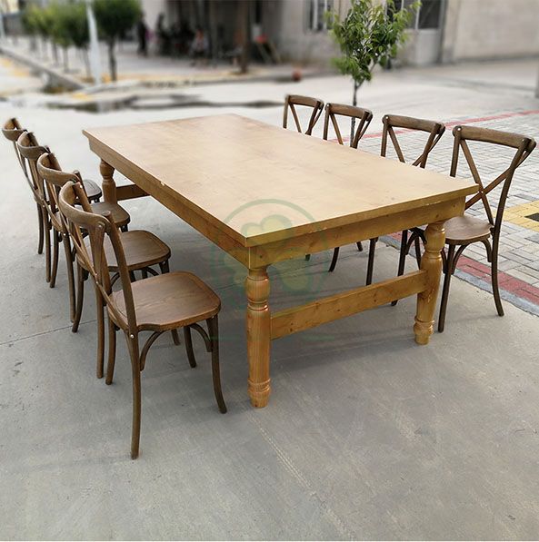 Wholesale Solid Pine Wood Farm Table Rustic Farmhouse Dining Table SL-T2101WFHT