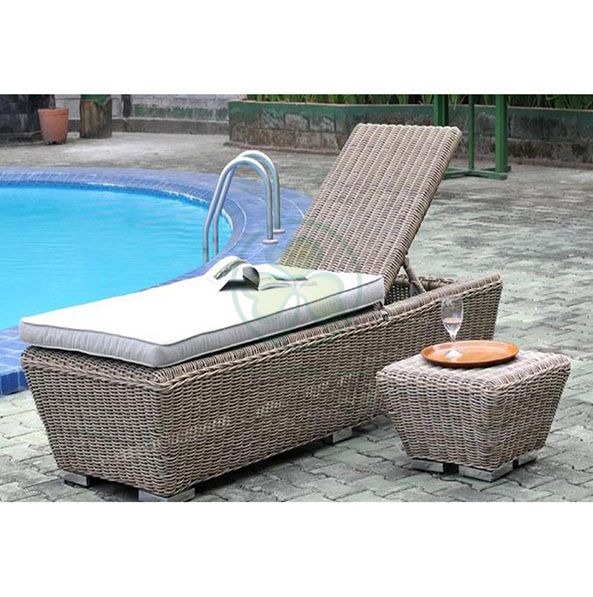 Best Seller Outdoor Chaise Lounge Sunbed Rattan Pool Lounge Chairs For Resort  SL-WR2181RPLC