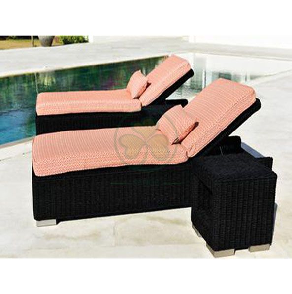 Best Seller Outdoor Chaise Lounge Sunbed Rattan Pool Lounge Chairs For Resort  SL-WR2181RPLC