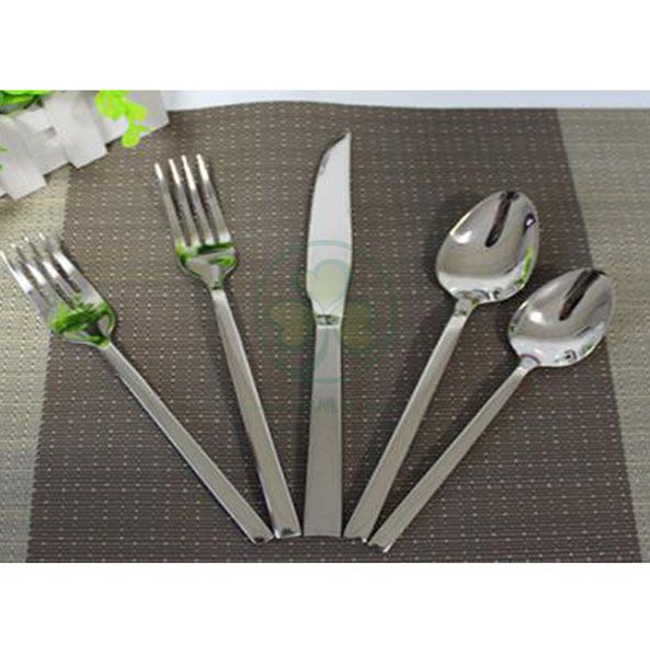 Factory Wholesale Stainless Steel Dinnerware Sets Cutlery Set Spoons Forks and Knives for Events SL-CD2207SSFK